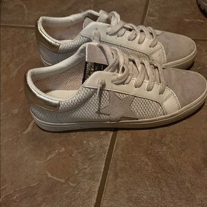 Vintage Havana White and Gold Star Sneakers